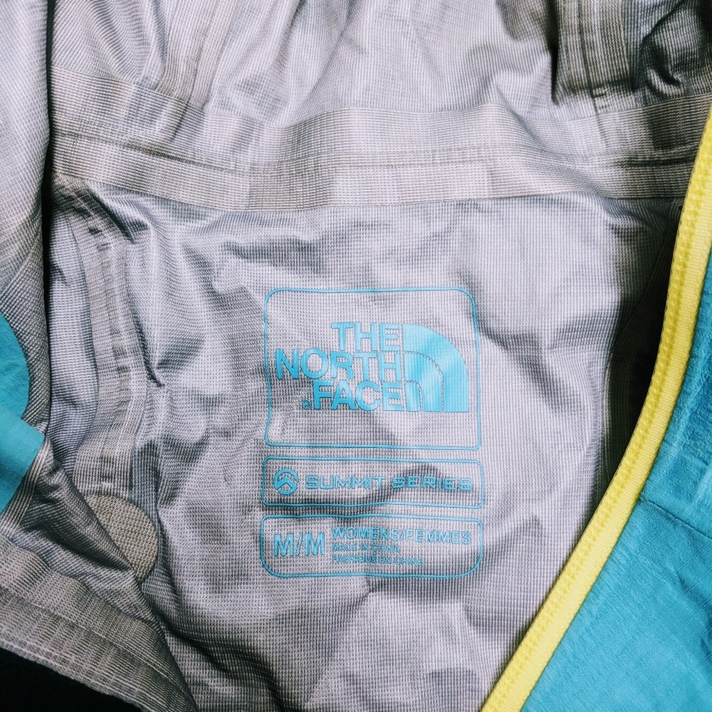 North Face Summit Series Meru Jacket - Picture 3 of 8